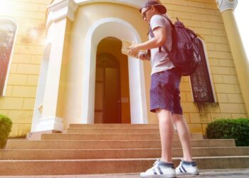 Mastering the Budget: How to Travel the World on $50 a Day Without Sacrificing Comfort